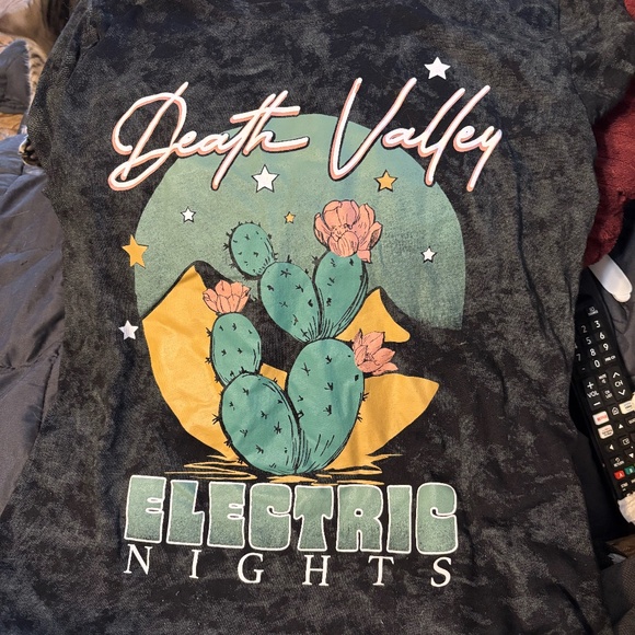 Death Valley TShirt Size Large - Picture 2 of 3